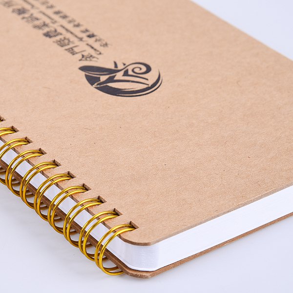 環裝筆記本