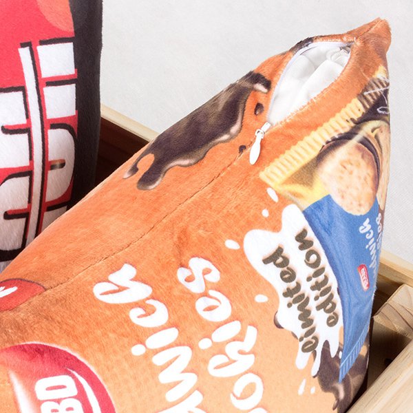 毛絨布抱枕-小型長形毛絨布