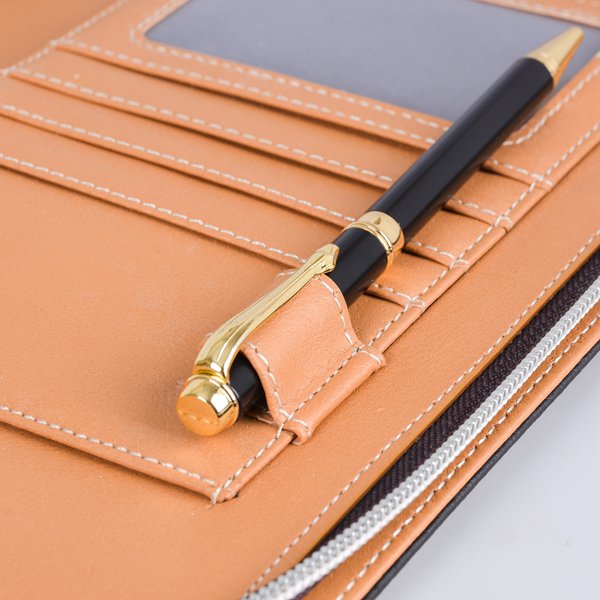 尊爵皮紋工商日誌