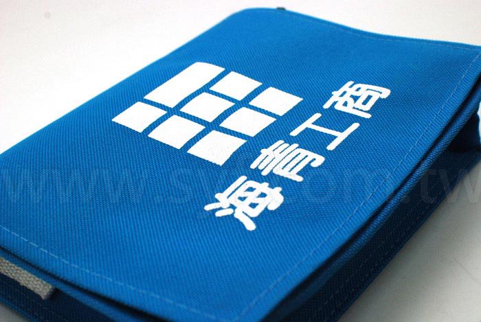 【客製中書包】20x15x5cm特多龍布料-單面單色網版印刷