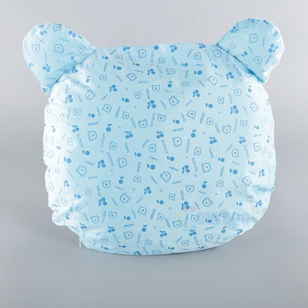 熊頭形狀絲絨抱枕