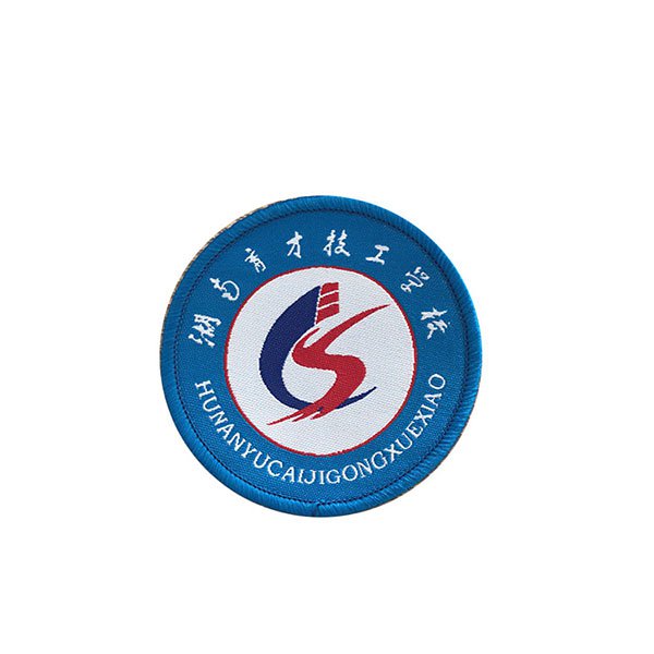 盾牌徽章刺繡布貼