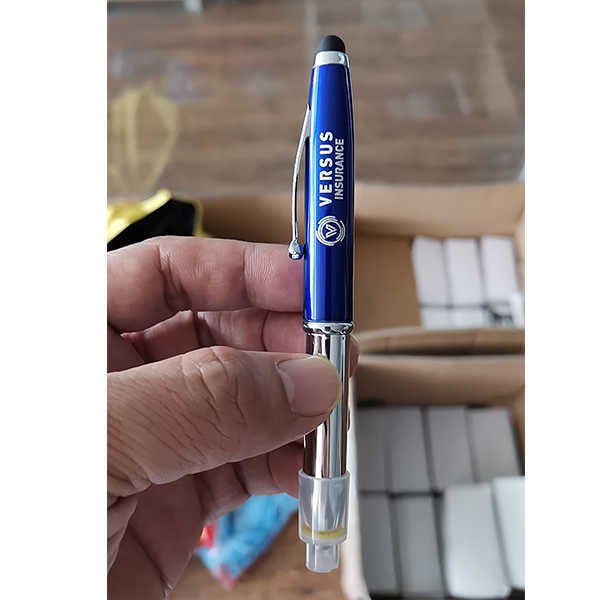 手電筒金屬觸控筆