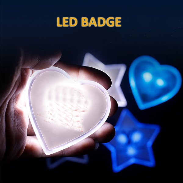LED塑膠發光心形胸章