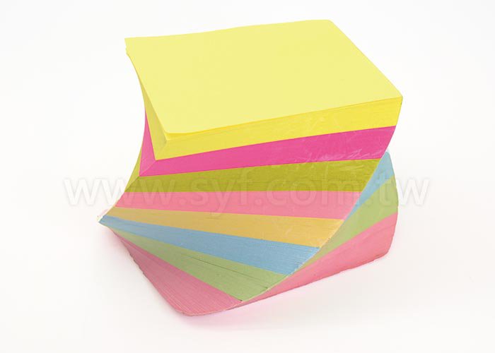旋轉紙磚-8.5x8.5x6.5cm側面無印刷-內頁無印刷便條紙