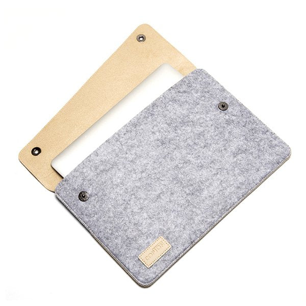 磁釦式手拿電腦包-毛氈筆電包