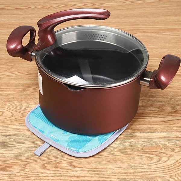 廚房隔熱手套+隔熱墊4件組