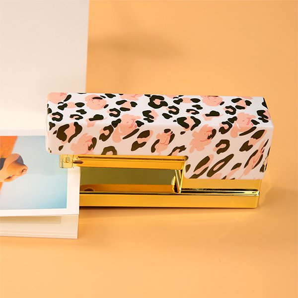 豹紋ABS+金屬釘書機