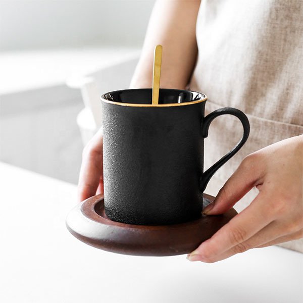 300ml古典陶瓷馬克杯-附木盤+湯匙