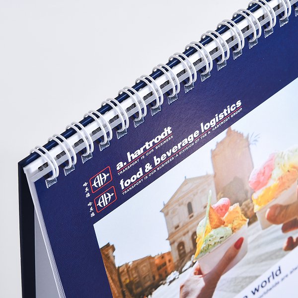 客製化三角桌曆