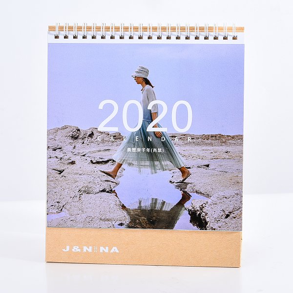 客製化三角桌曆