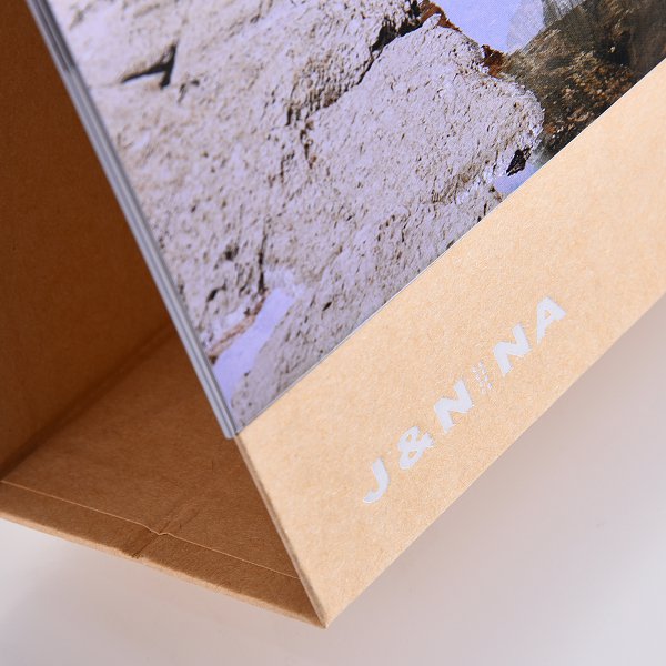 客製化三角桌曆