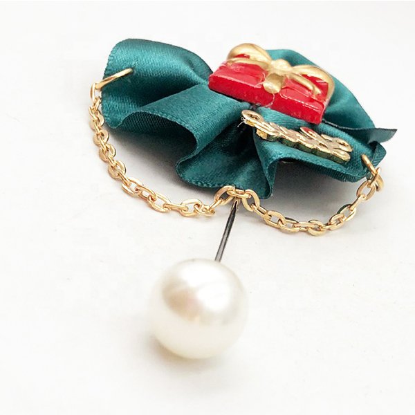 聖誕金屬緞帶領花徽章