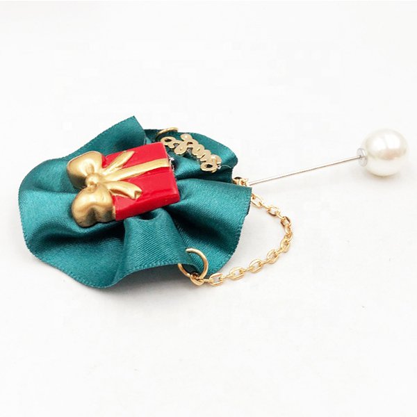聖誕金屬緞帶領花徽章