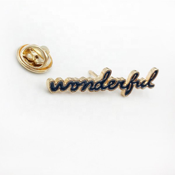 鋅合金英文字母別針徽章