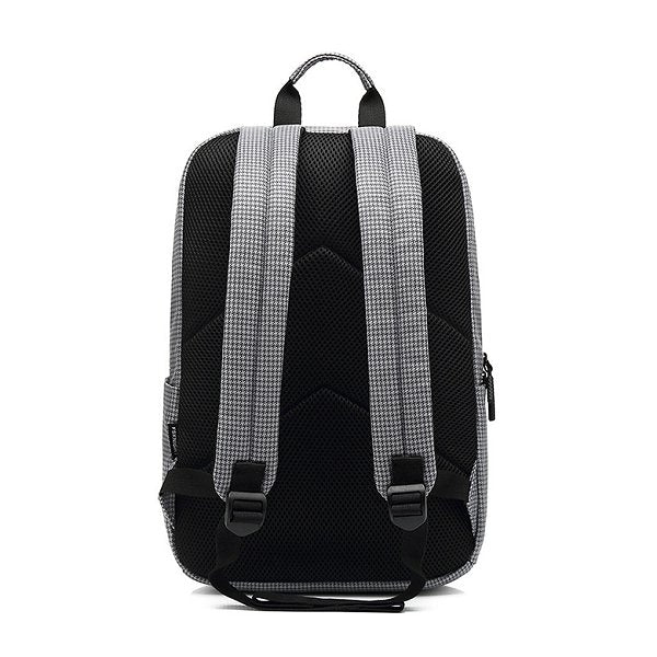 經典風格聚酯纖維後背包
