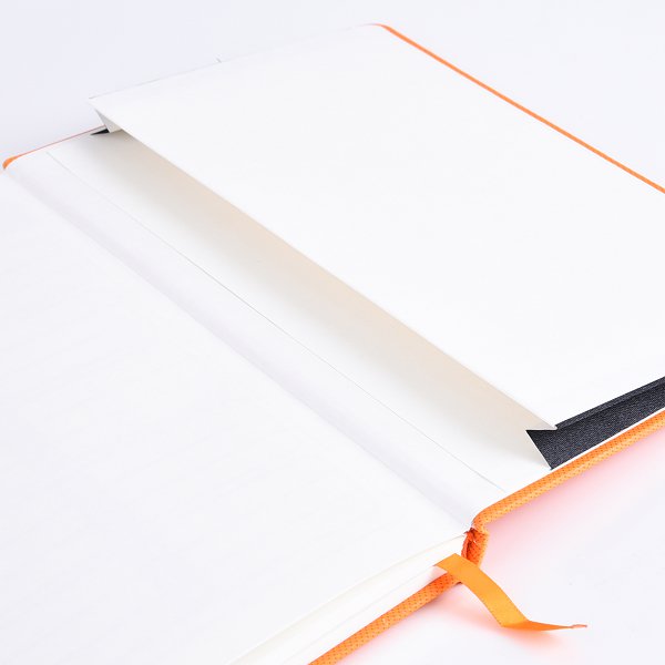 25K皮革烙凹精裝工商日誌