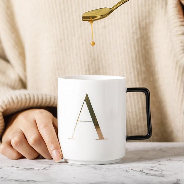 360ml簡約字母陶瓷馬克杯-附蓋子