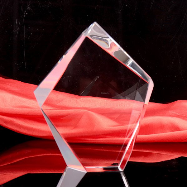 不規則鑽石造型水晶獎盃