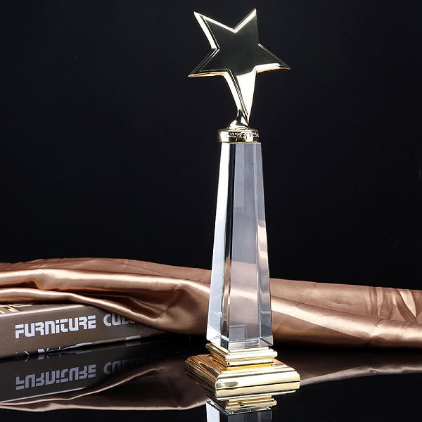高質感2.5kg星星造型水晶獎盃