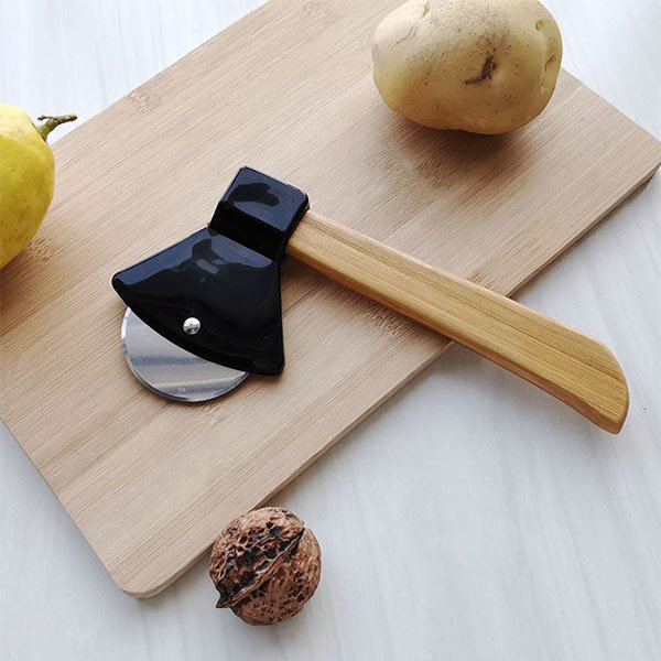 斧頭造型木製提把披薩刀