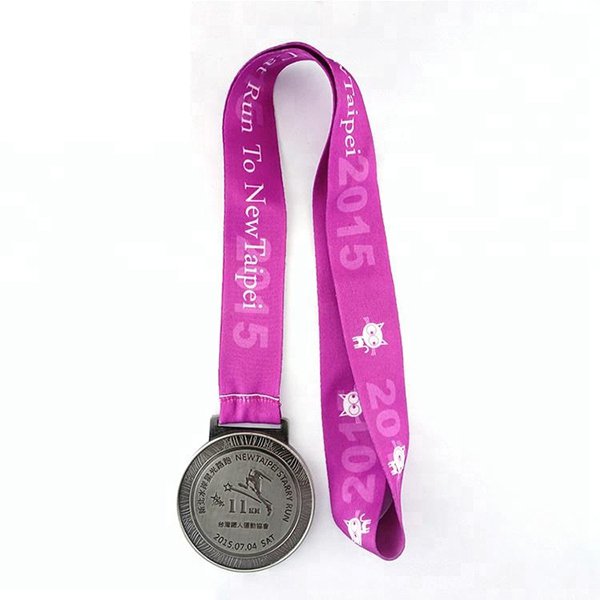 定制軟琺瑯仿古董金屬獎牌徽章