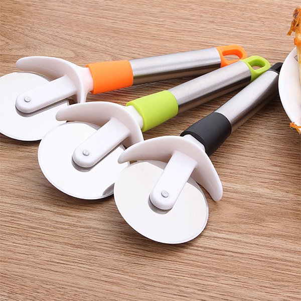 彩色不銹鋼手把披薩刀