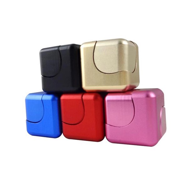 高質感金屬翻轉方塊