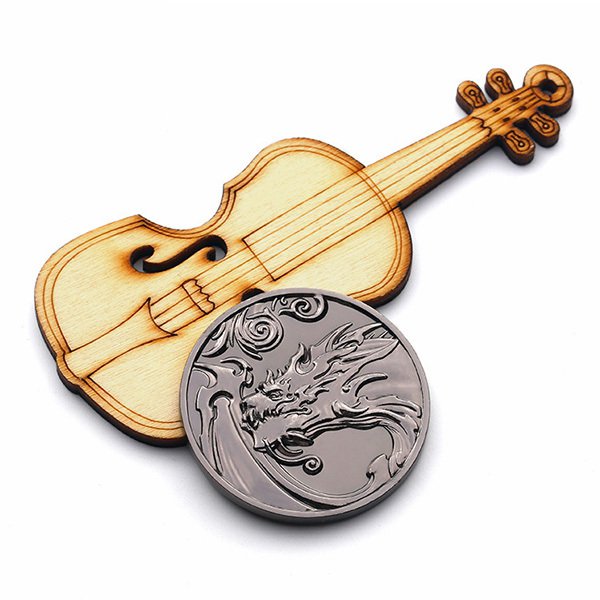 黑鎳銅龍紀念硬幣