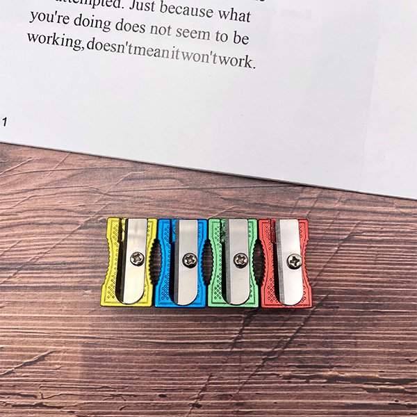 電鍍質感削鉛筆機-鋁製削鉛筆器