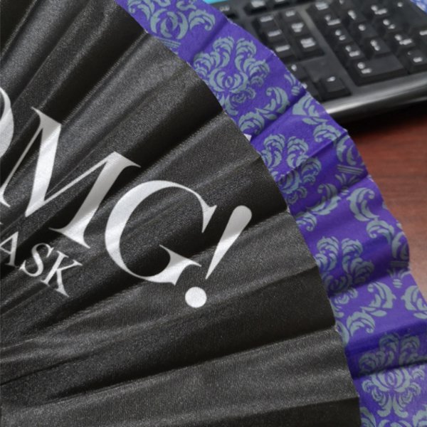 黑色手把布面摺疊扇