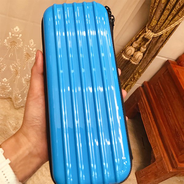 行李箱造型筆盒