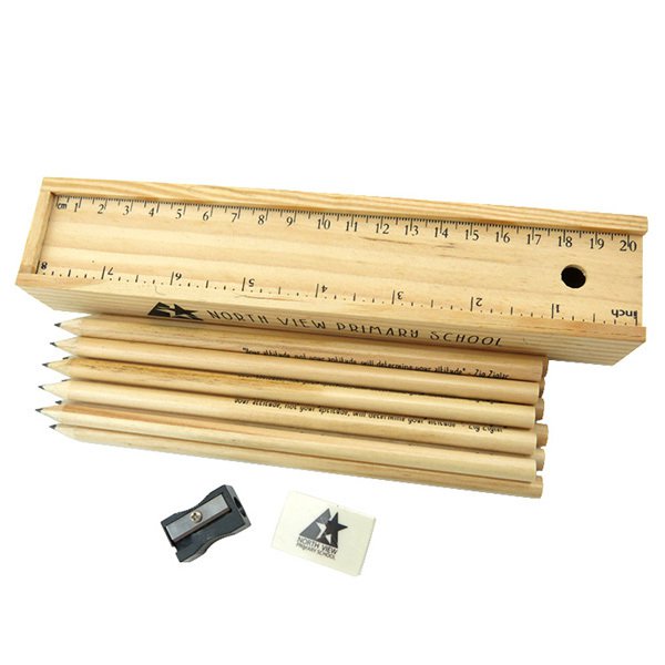 12色彩色鉛筆木盒組