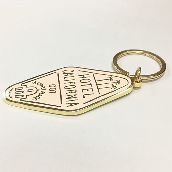 粉色軟珐琅鑰匙圈