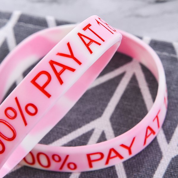 矽膠運動手環-混色凹刻印刷單色單面