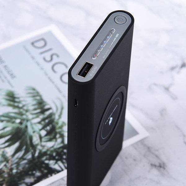 QI無線行動電源