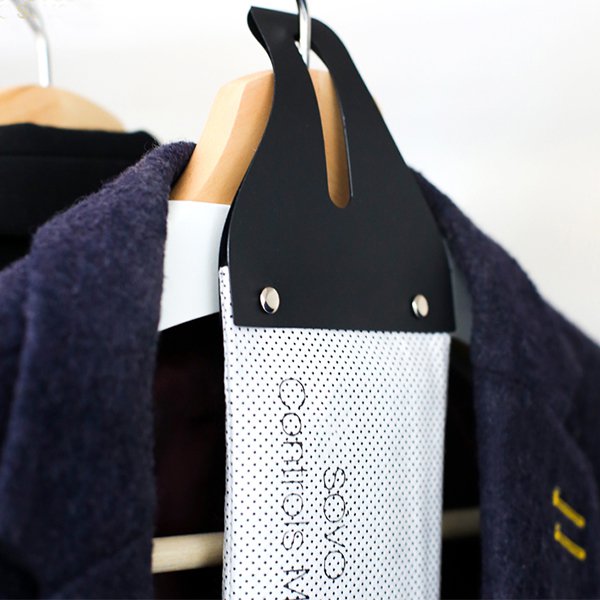 懸掛式矽藻土衣櫃乾燥袋