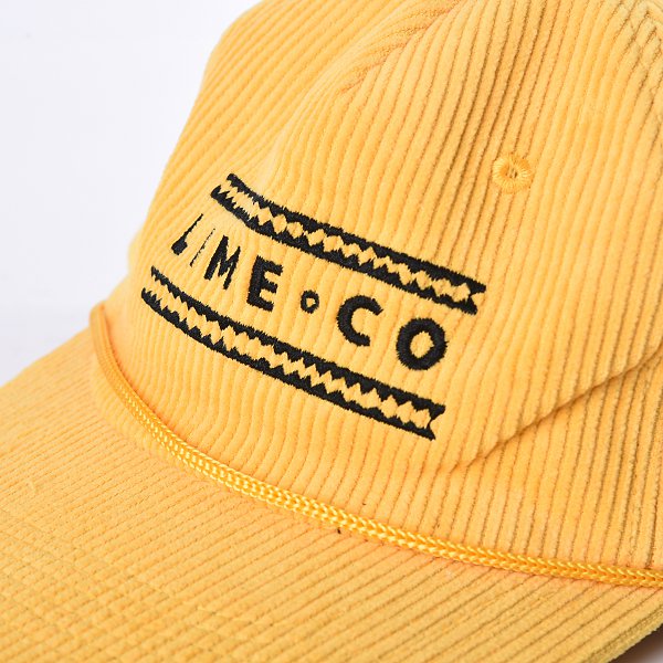 5面板塑料七眼排扣絨製棒球帽