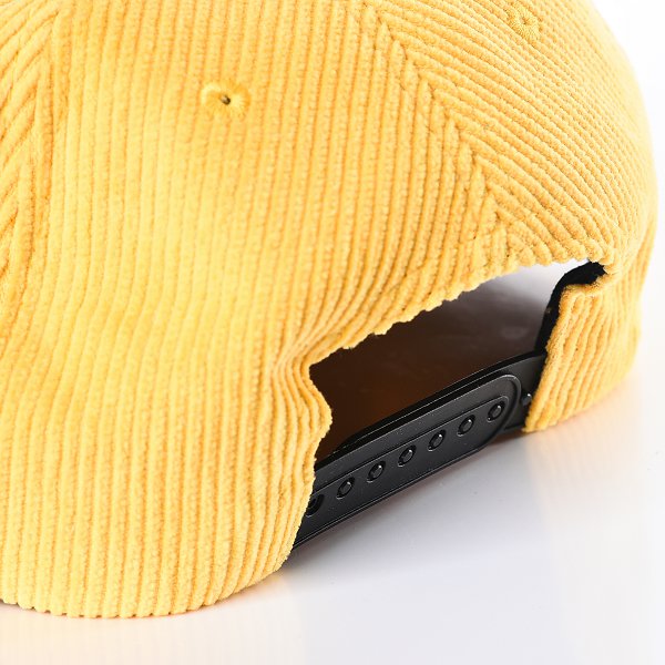 5面板塑料七眼排扣絨製棒球帽