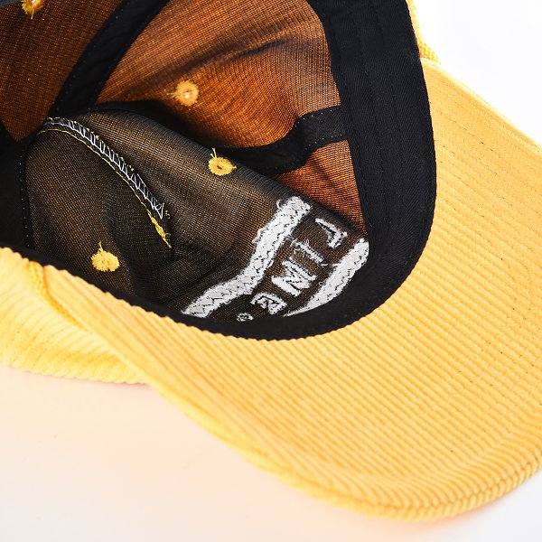 5面板塑料七眼排扣絨製棒球帽