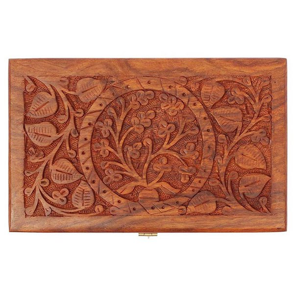 小巧木製雕刻首飾盒