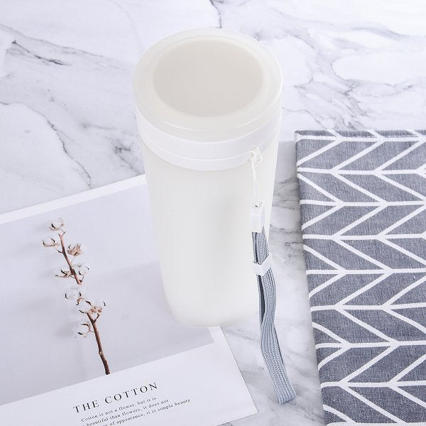 霧面塑膠附提繩隨身水杯