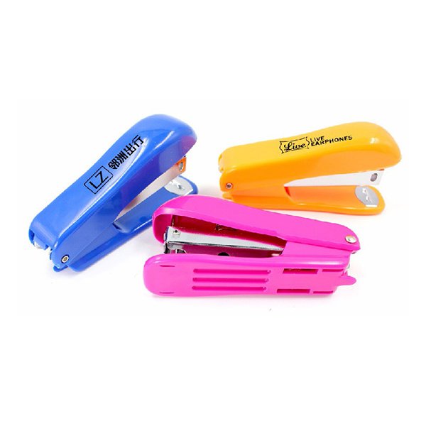 素色塑料釘書機