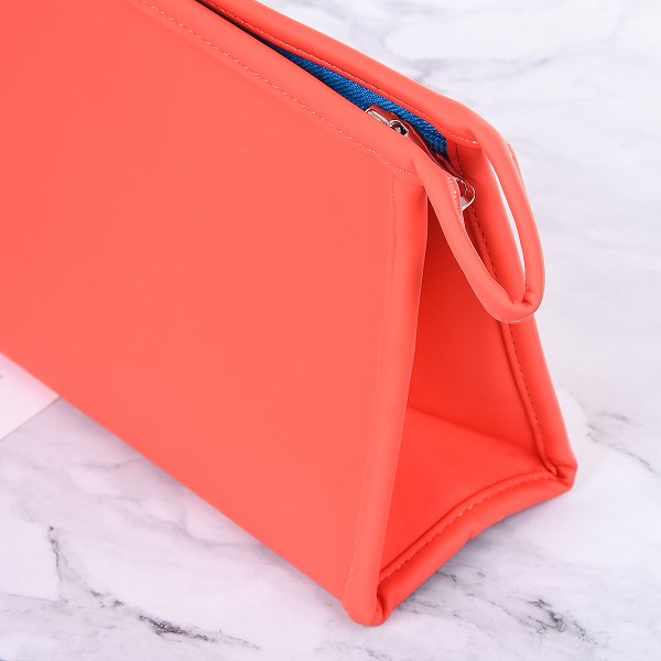 立體三角PU磨砂化妝包