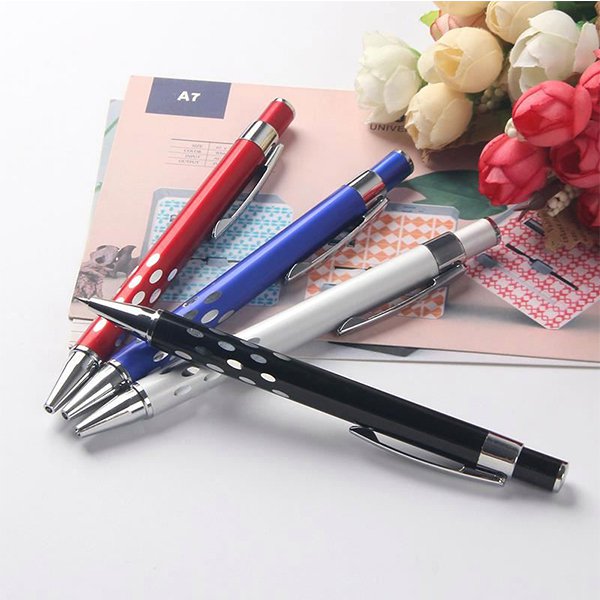 圓點風自動鉛筆