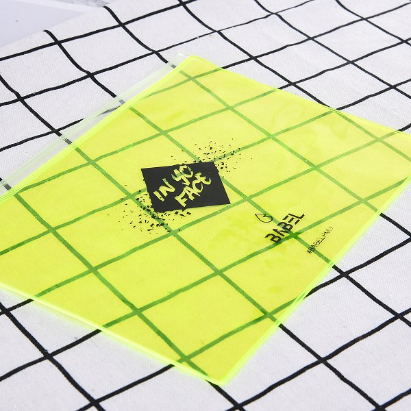 PVC透明螢光拉鍊文件袋