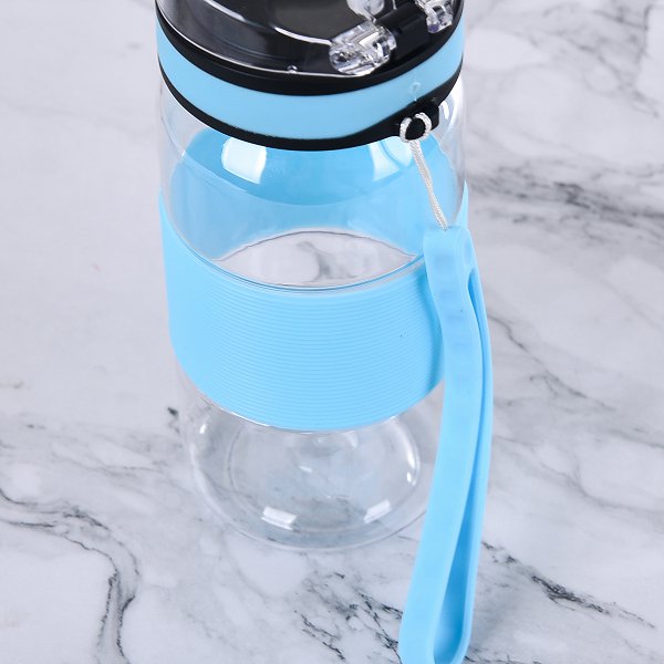 650ml彈蓋式Tritan濾水杯-附掛繩