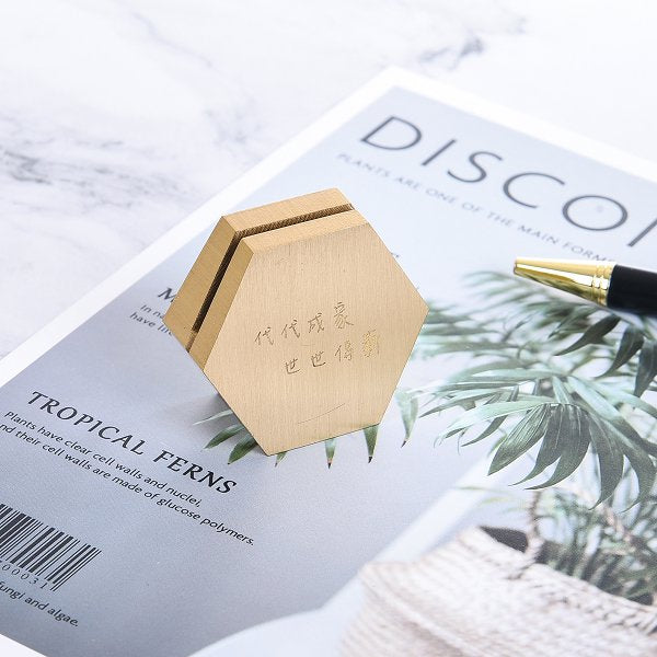 黃銅六角形辦公室名片架