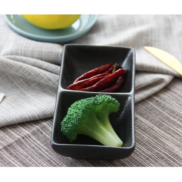 陶瓷雙格分隔調味料碟子