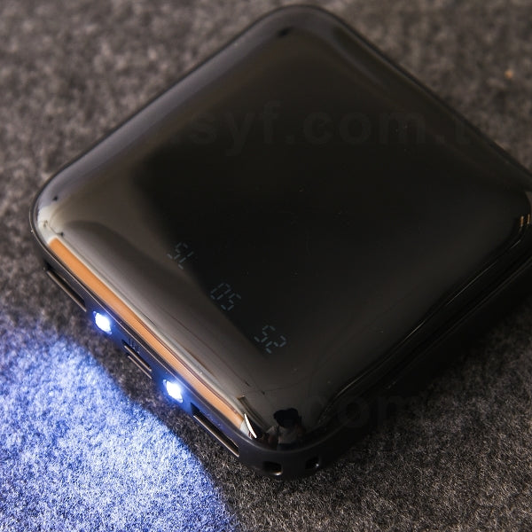 超薄鏡面行動電源